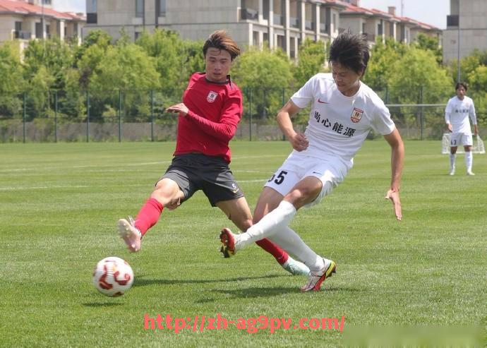 ag9游会-篮球运动员“错位换防技巧”是否构成顶级锋线球员的必备能力